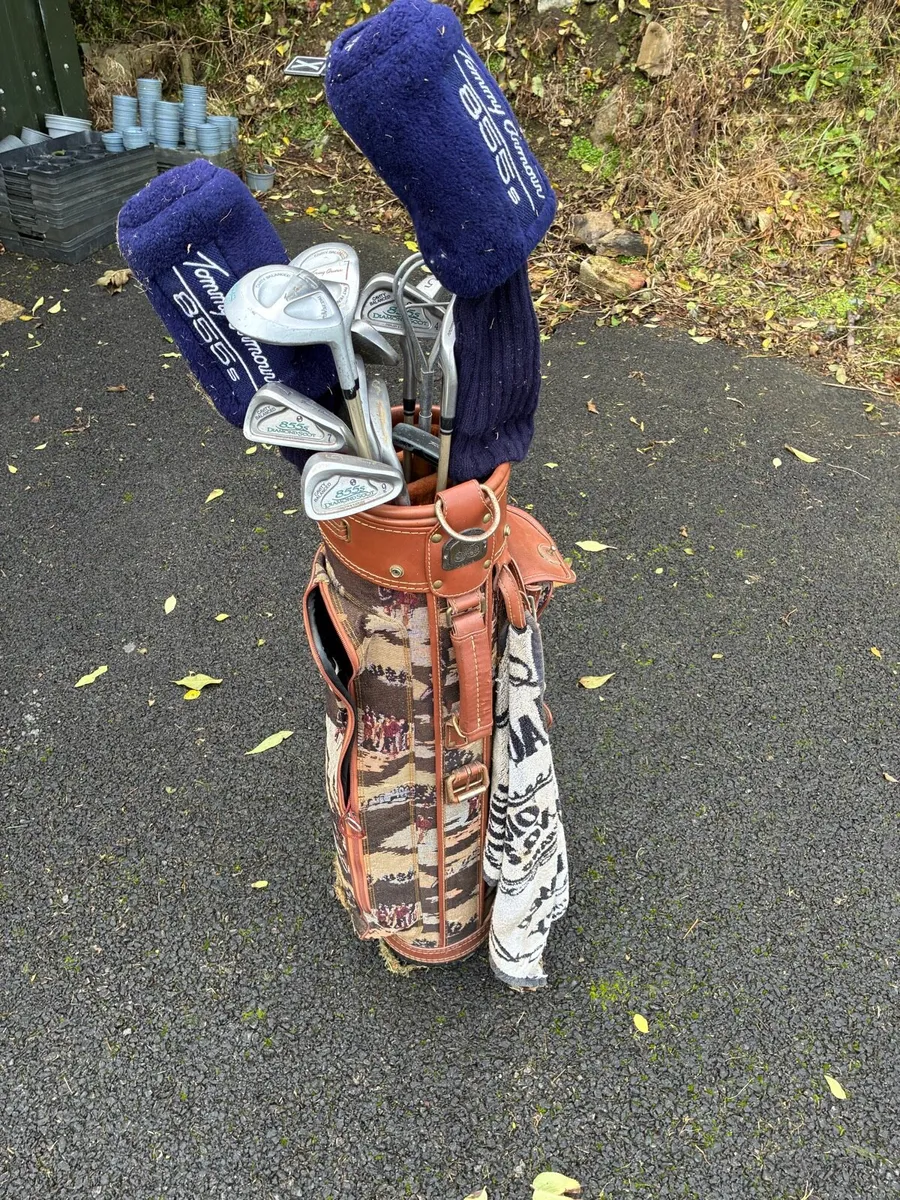 Golf clubs - Image 1