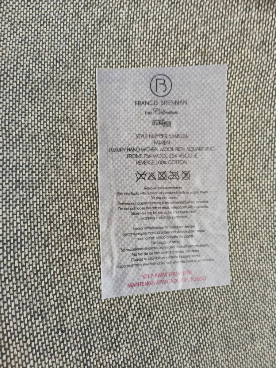 Large Wool Rug - Image 3