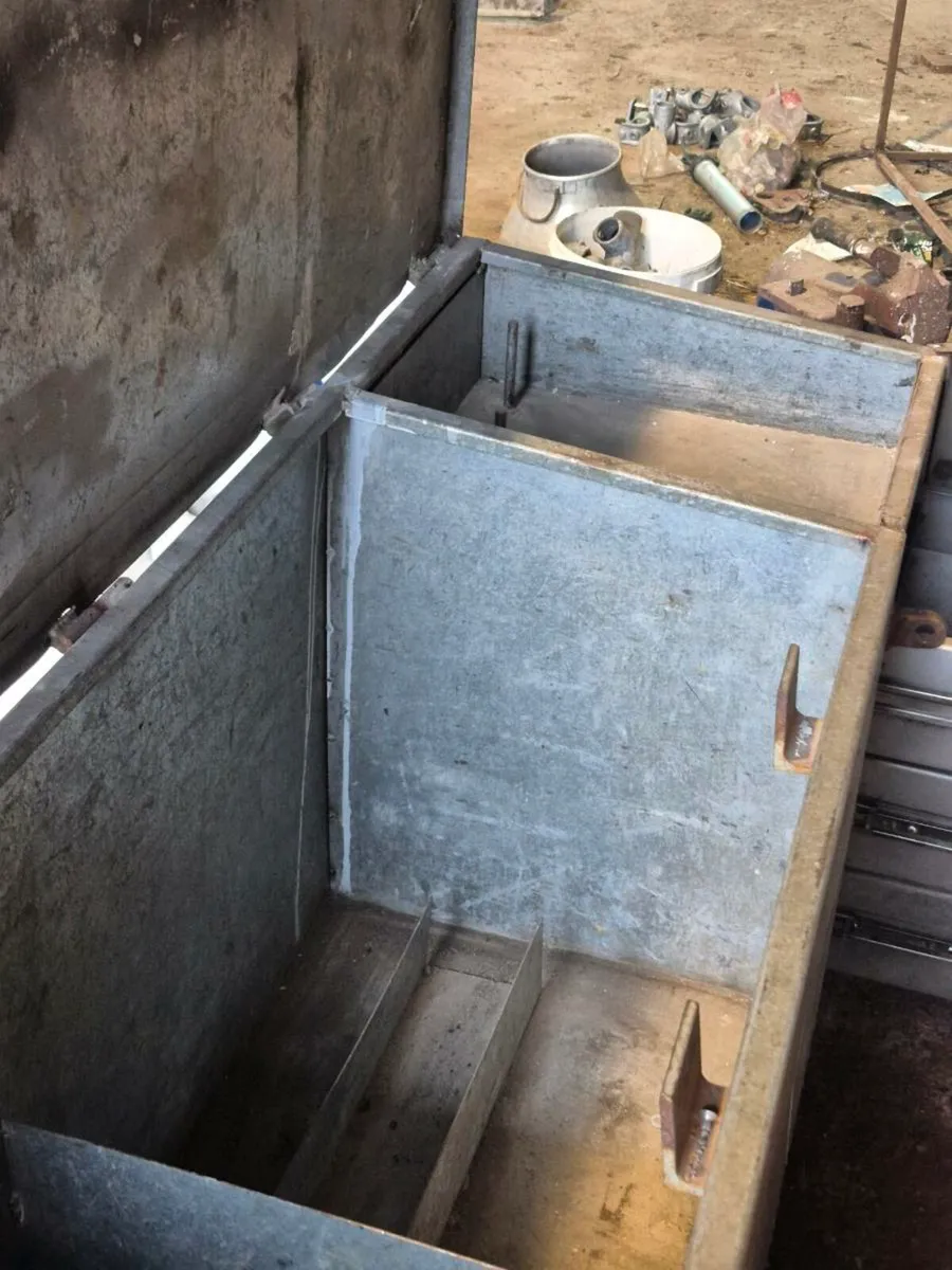 Van/lorry tool box - Image 4