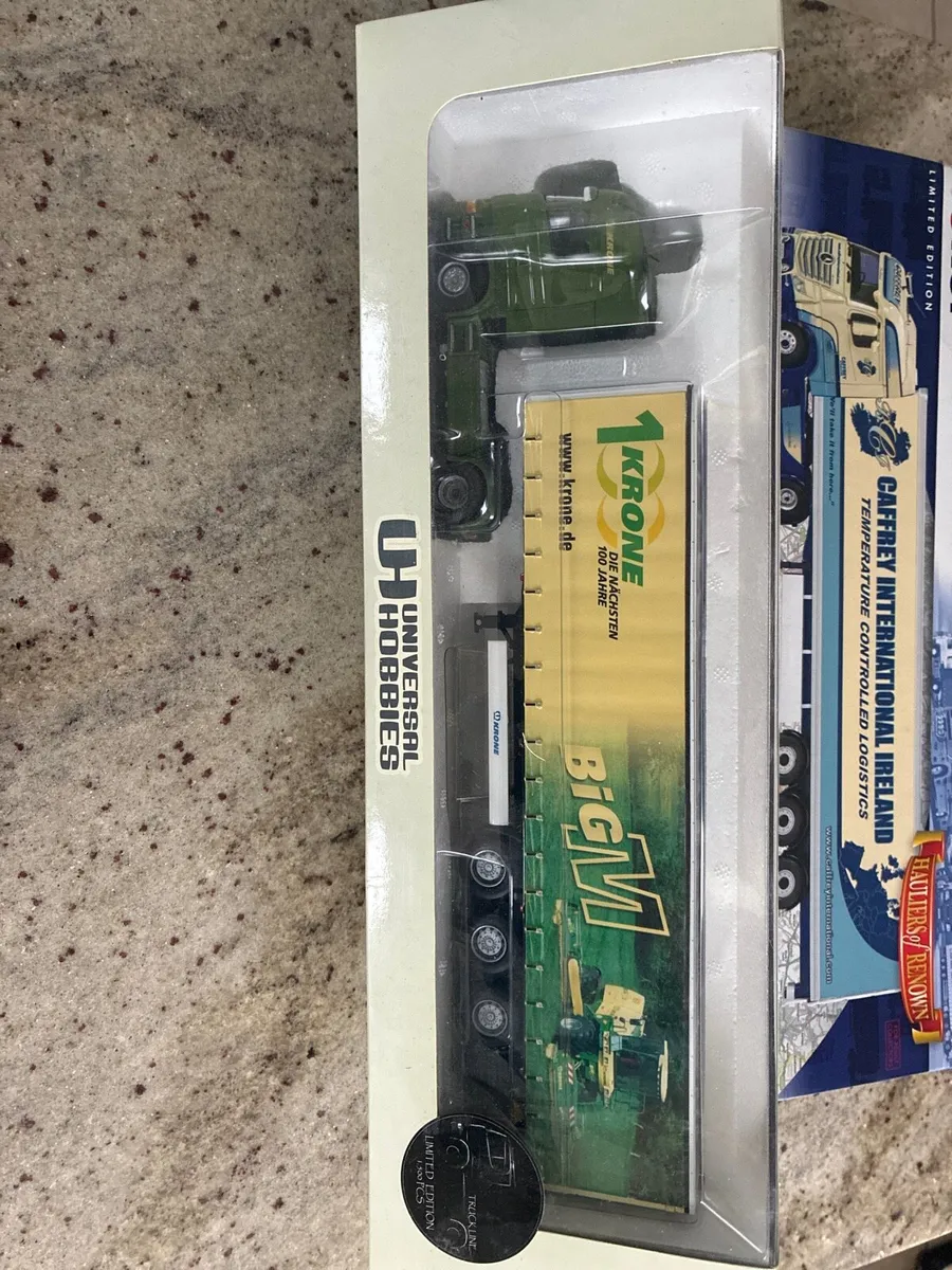 Universal hobbies krone big m truck 1:50 - Image 1