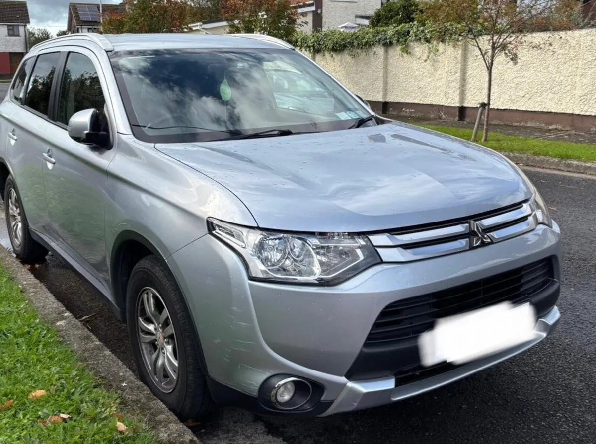 Mitsubishi Outlander 2014 - Image 1
