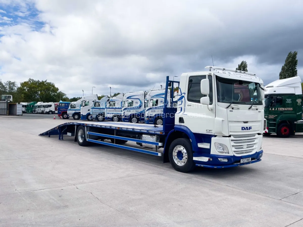 2017 (17) DAF CF 260 18 TONNE 4X2 BEAVERTAIL - Image 4