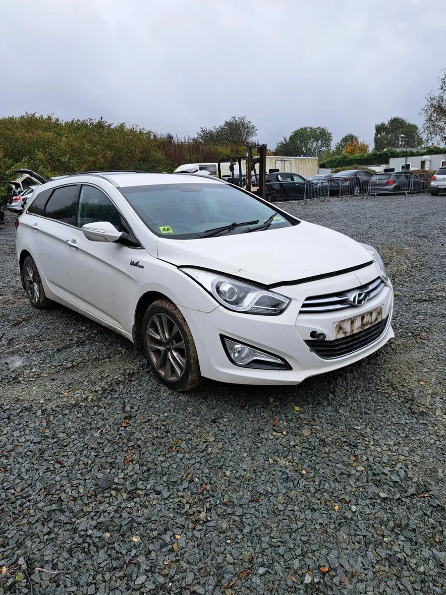 Hyundai I40 - Breaking only - Image 4