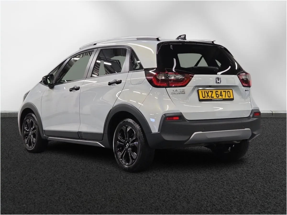 Honda Jazz Hatchback Crosstar Advance - Image 3
