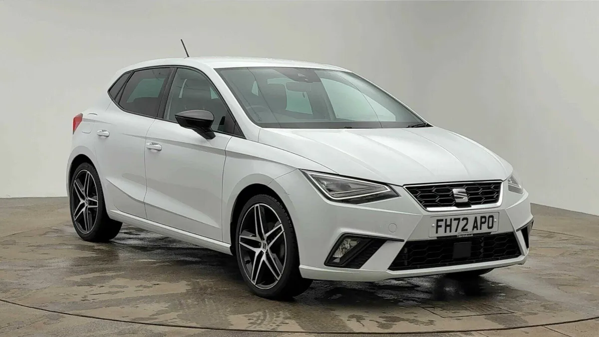 SEAT Ibiza Hatchback FR Edition - Image 1