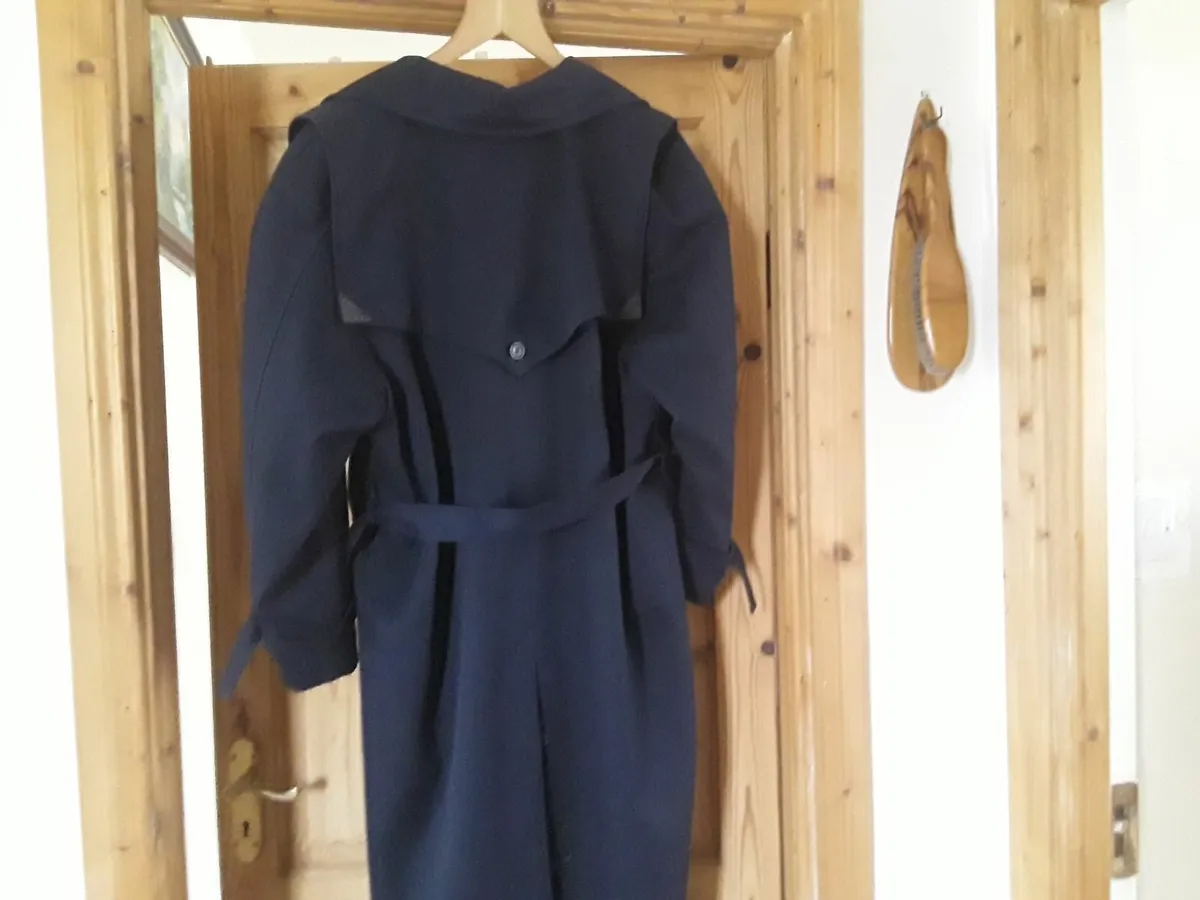 As new worn on one occasion ladies trench coat - Image 2