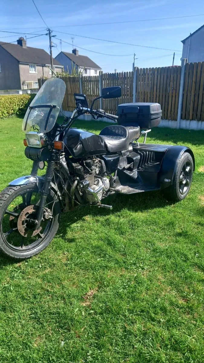 Kawasaki 750 Trike - Image 1