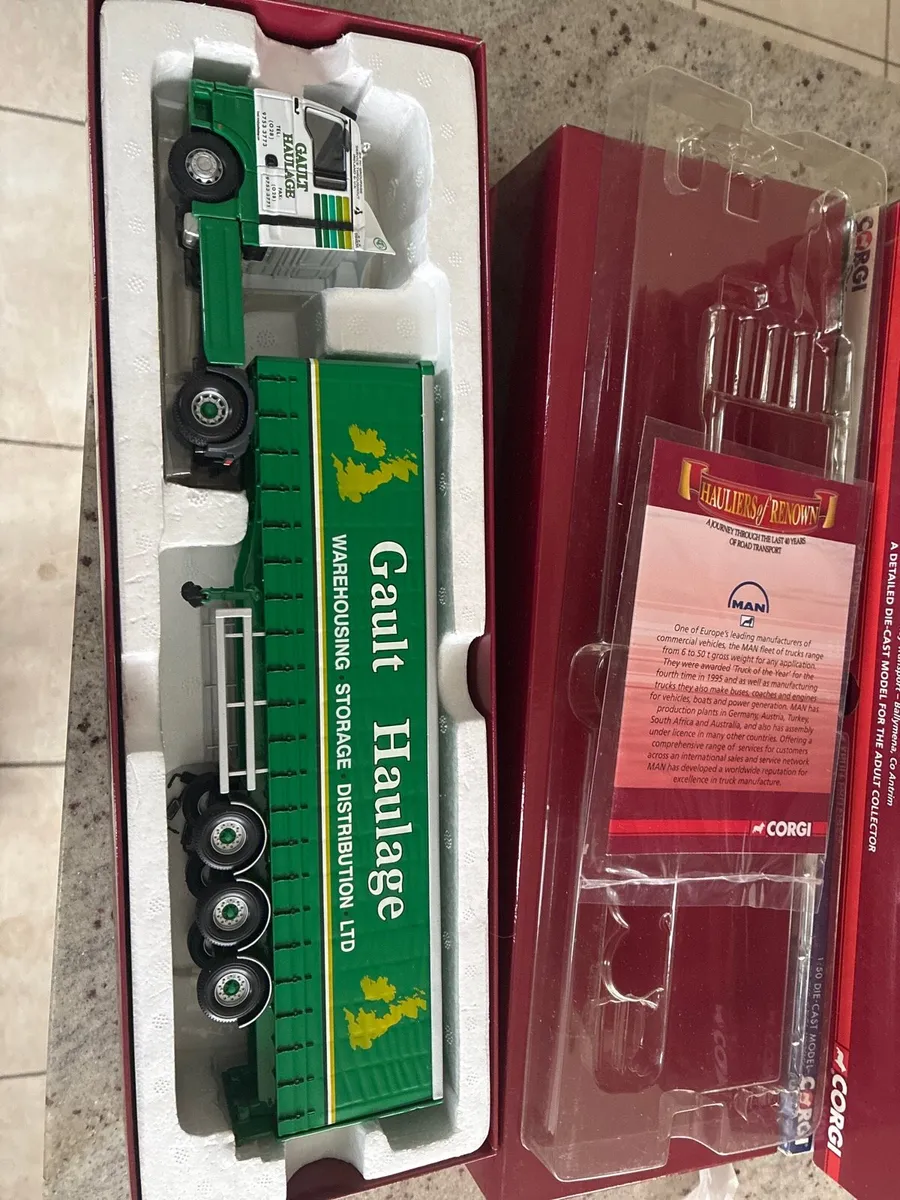 Corgi gault haulage 1:50scale truck