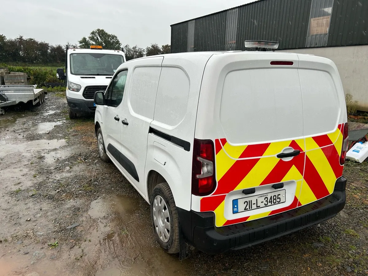Citroen berlingo 3 seater van Doe 07/26 - Image 3