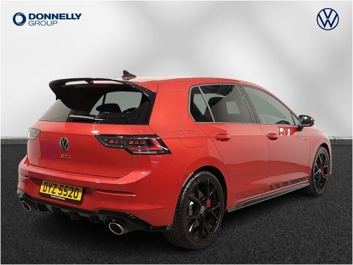 Volkswagen Golf Hatchback GTI Clubsport - Image 3