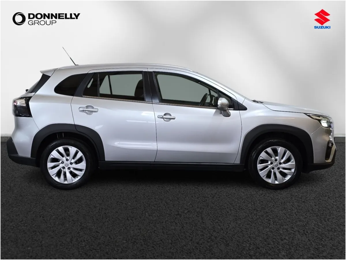 Suzuki S-Cross Hatchback Motion - Image 3
