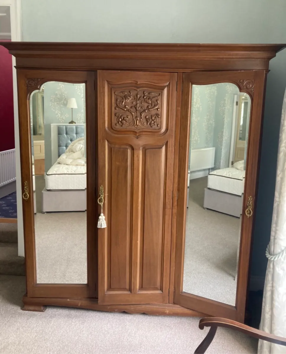 Wardrobe - Image 1