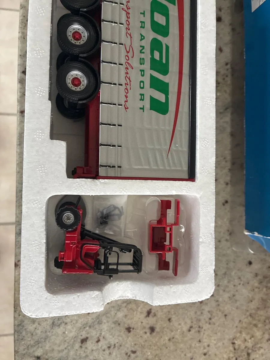 Corgi Sloan Transport 1:50 scale truck - Image 2