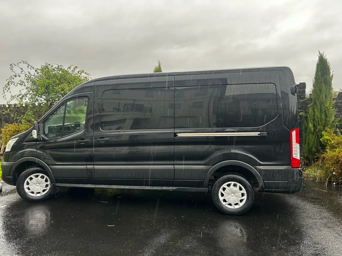 Ford Transit - Image 4