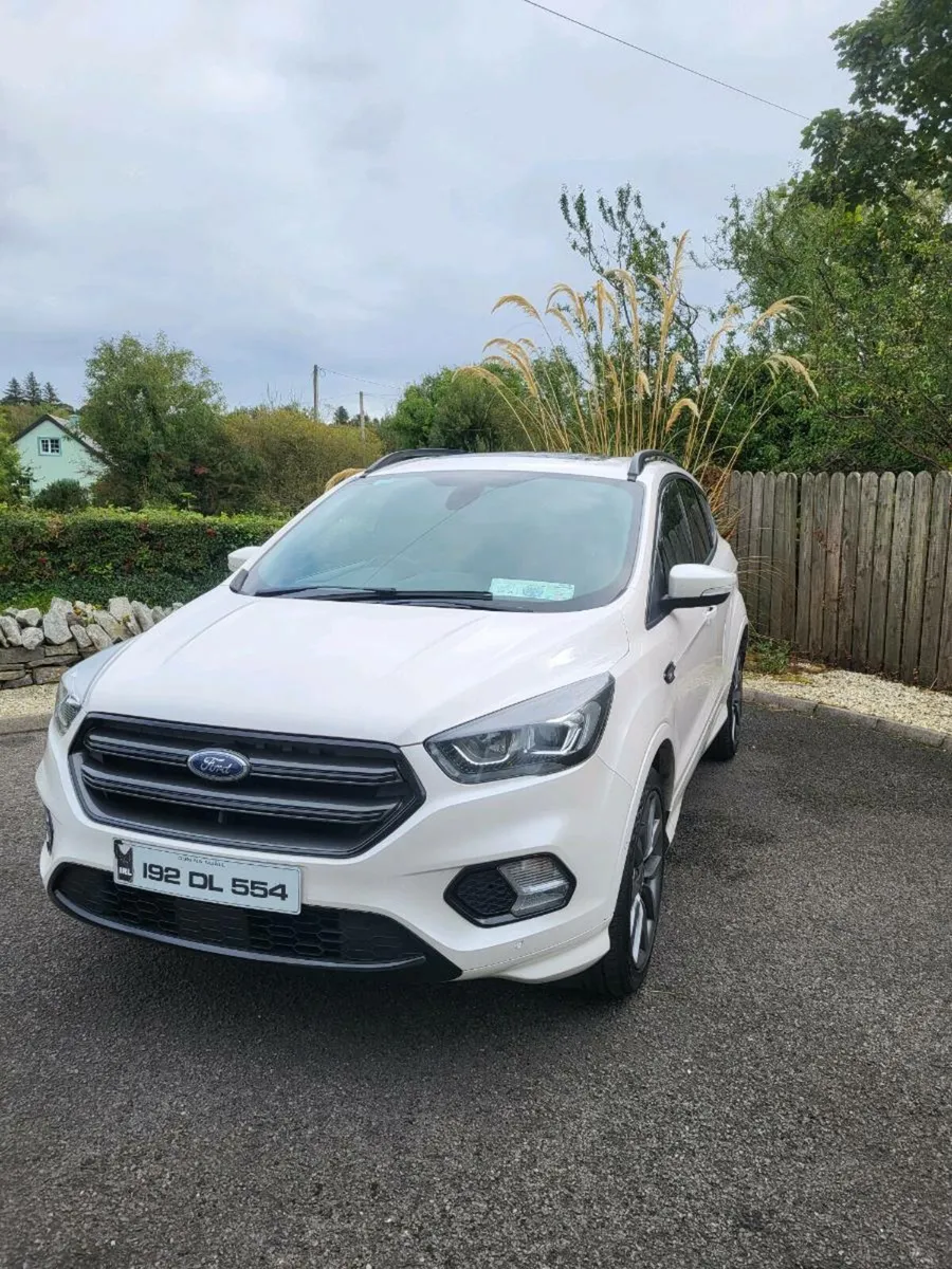 Ford Kuga St-line AWD Top -Spec - Image 2