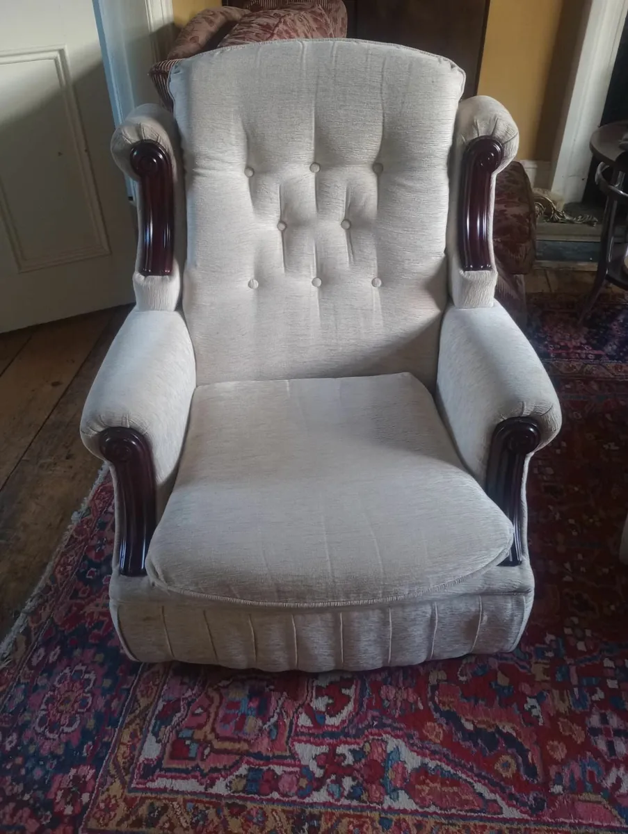 Armchairs - Image 1