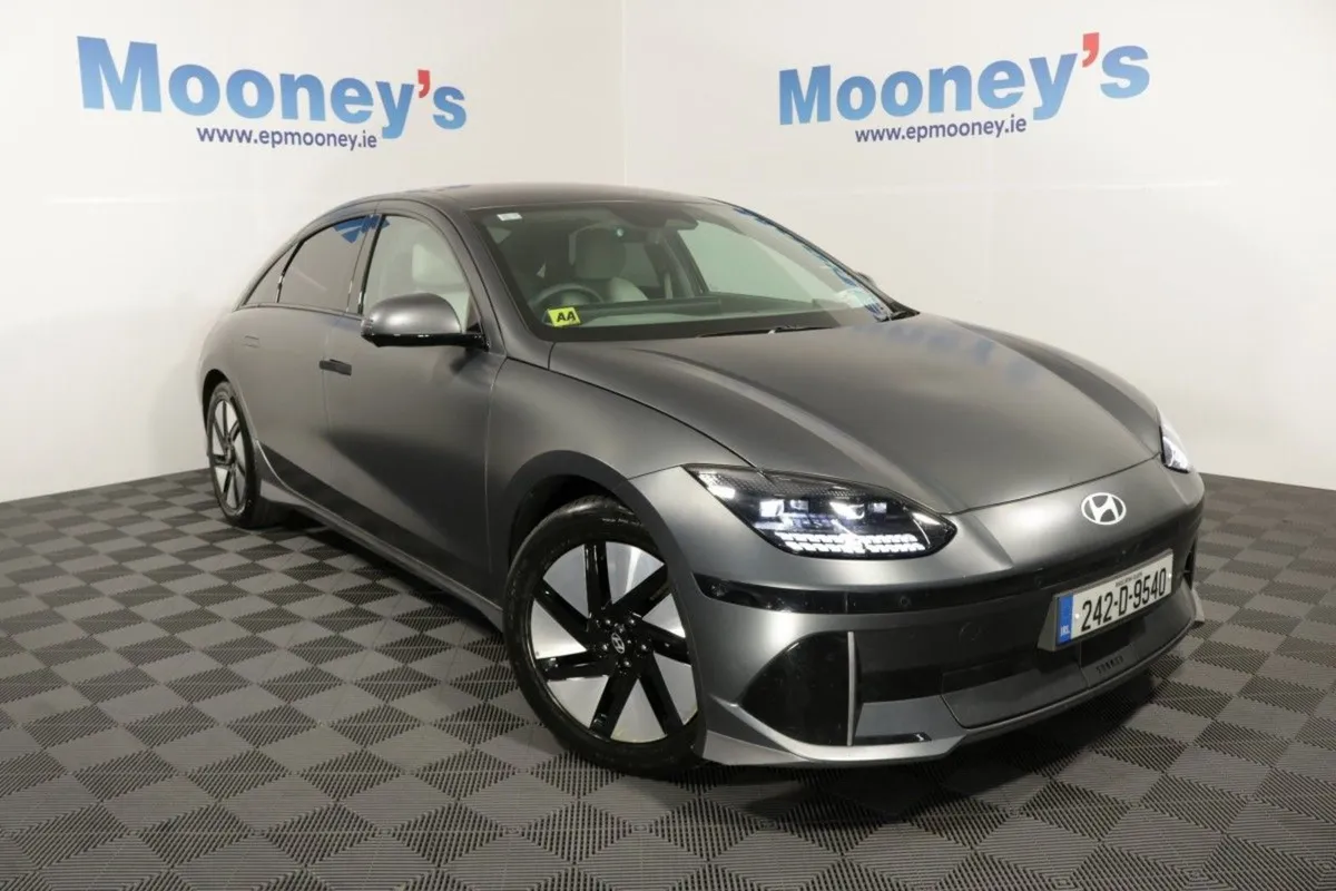 Hyundai Ioniq 6 Elegance EX Demo 77 kWh EV Saloon - Image 1