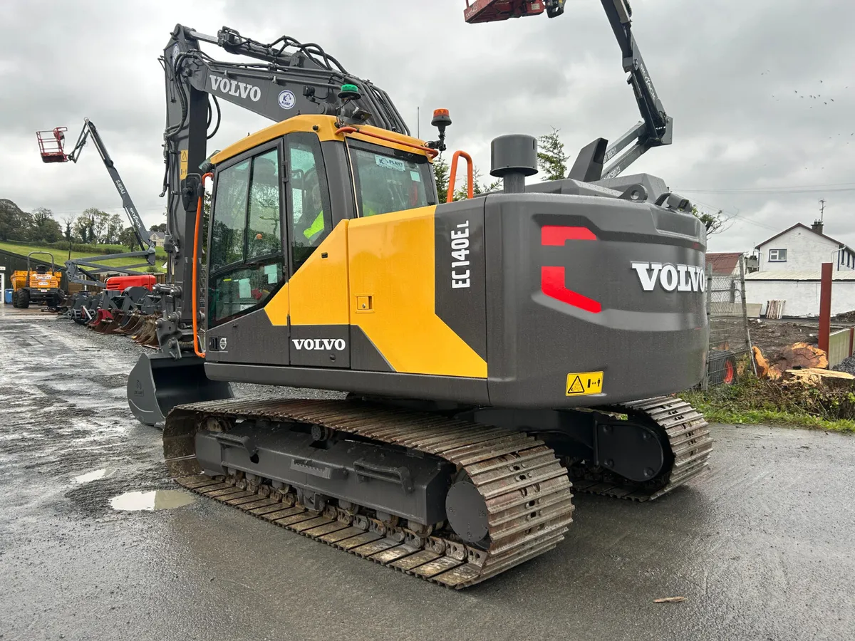 Volvo EC140EL Year 2018 - Image 2