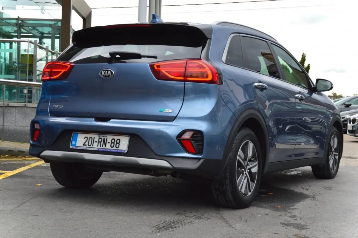 Kia Niro 1.6 GDI Plug-in Hybrid PE Auto - Image 4