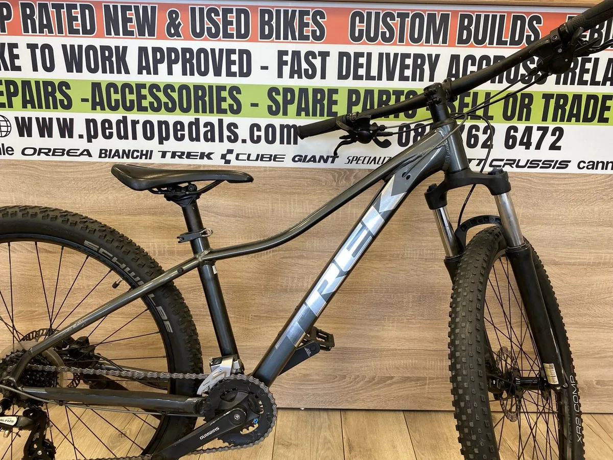 Trek marlin 5 (like new) - Image 3