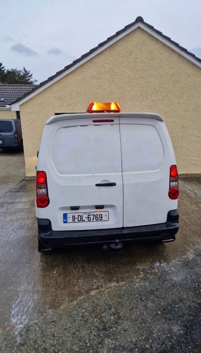 Citroen Berlingo 2011 - Image 1