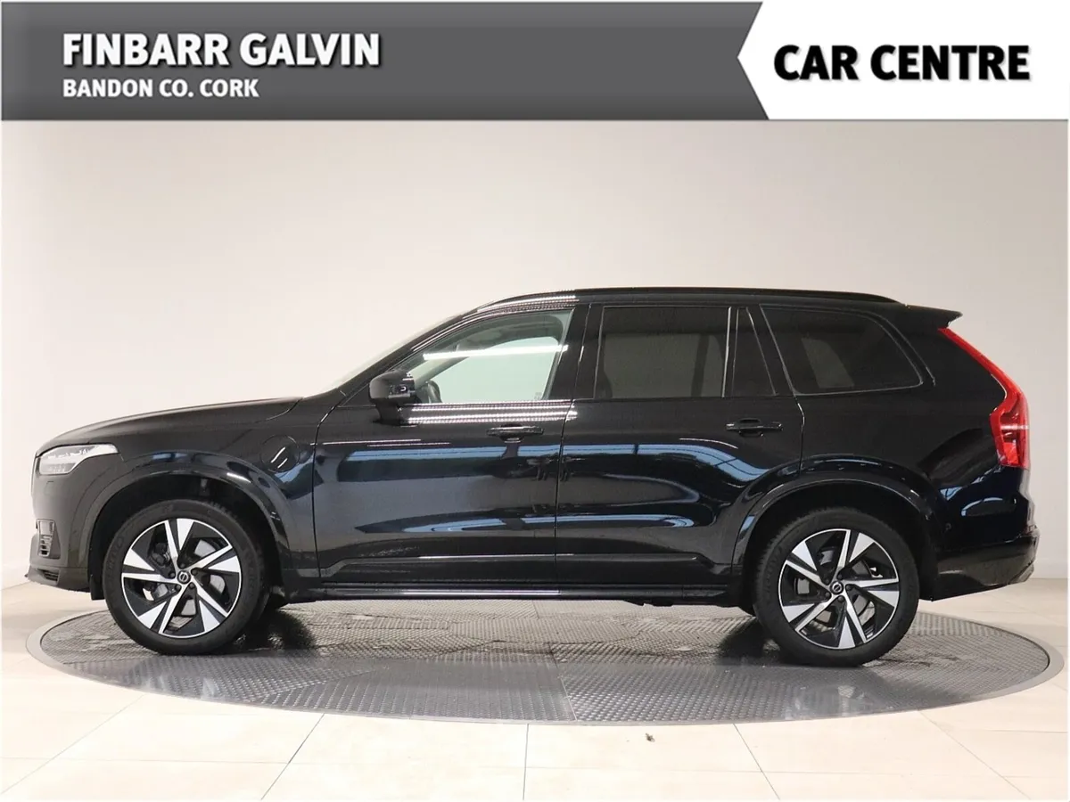 2022 VOLVO XC90 T8 PHEV 455hp Plus (Dark Theme) - Image 3