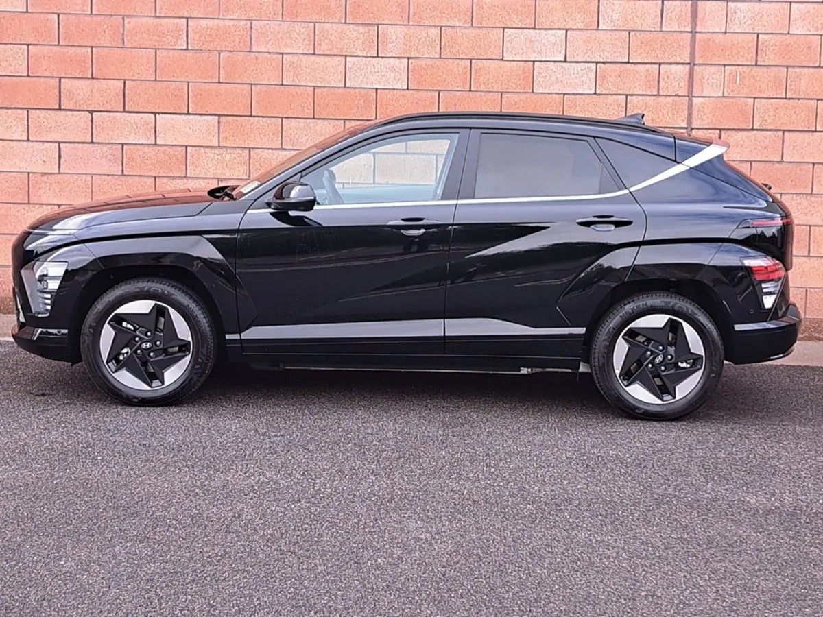 Hyundai Kona Elegance Model 65kwh Battery - Image 3