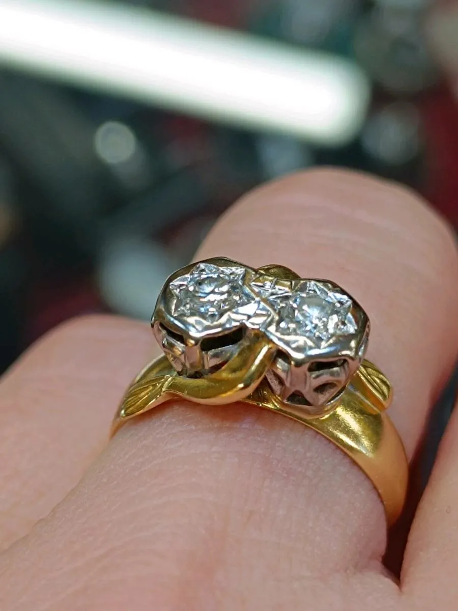 Vintage Diamond,18k Gold Toi at Moi Ring - Image 3