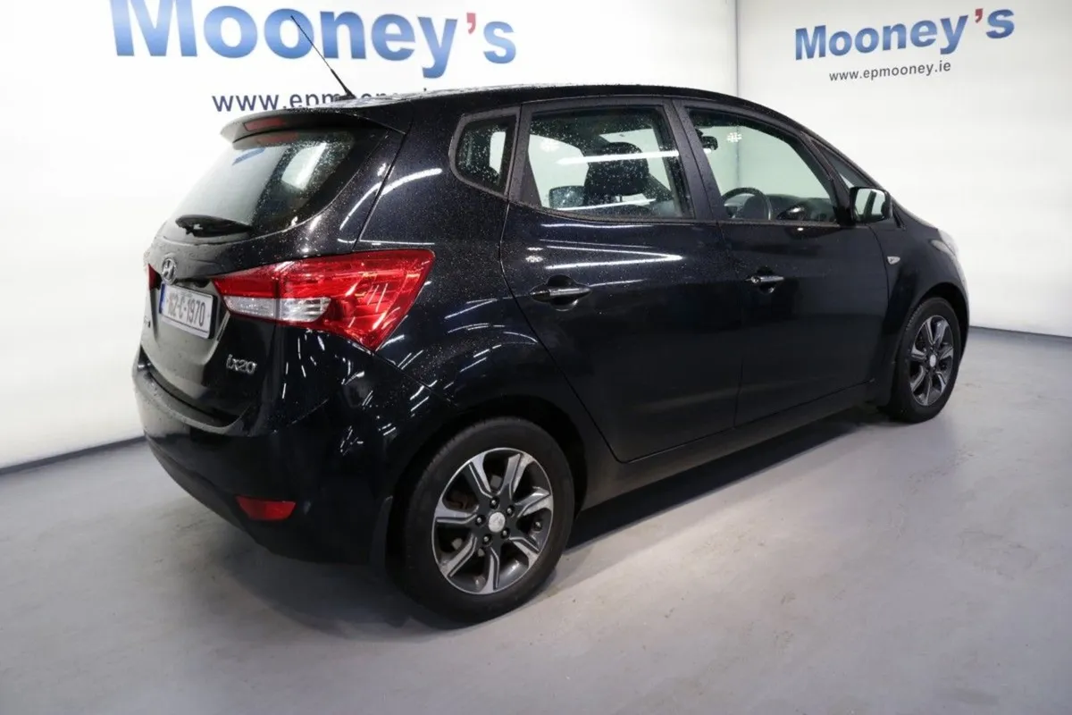 Hyundai ix20 Deluxe 1.4l Petrol Hatchback - Image 3