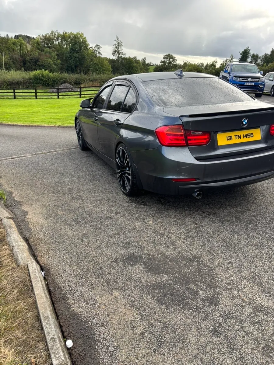 Bmw 320 - Image 4