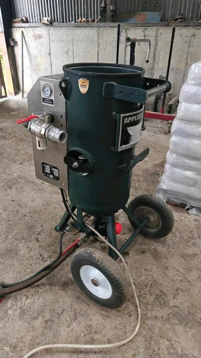 Aqua Blaster - Sand Blaster - Shotblaster - Image 1