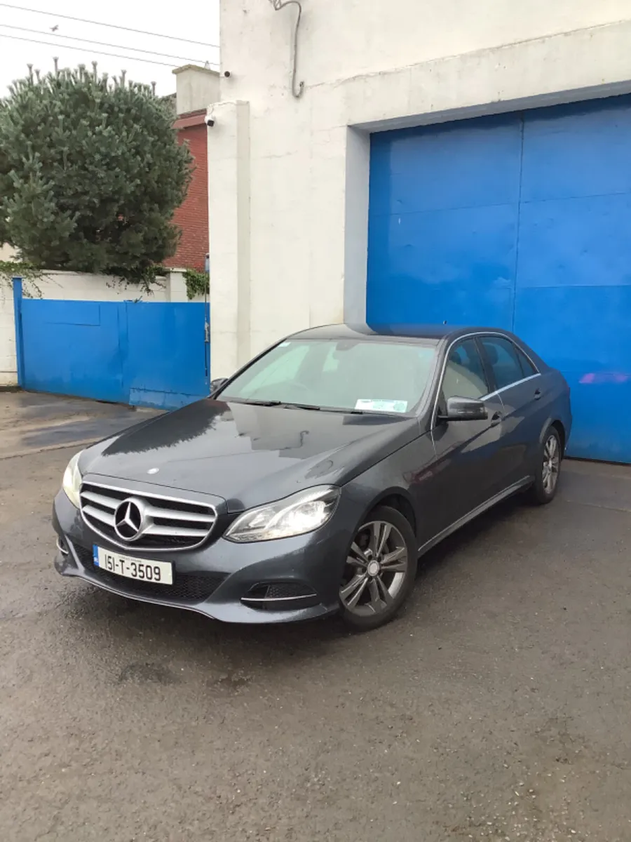 Mercedes-Benz E-Class 2015 - Image 2