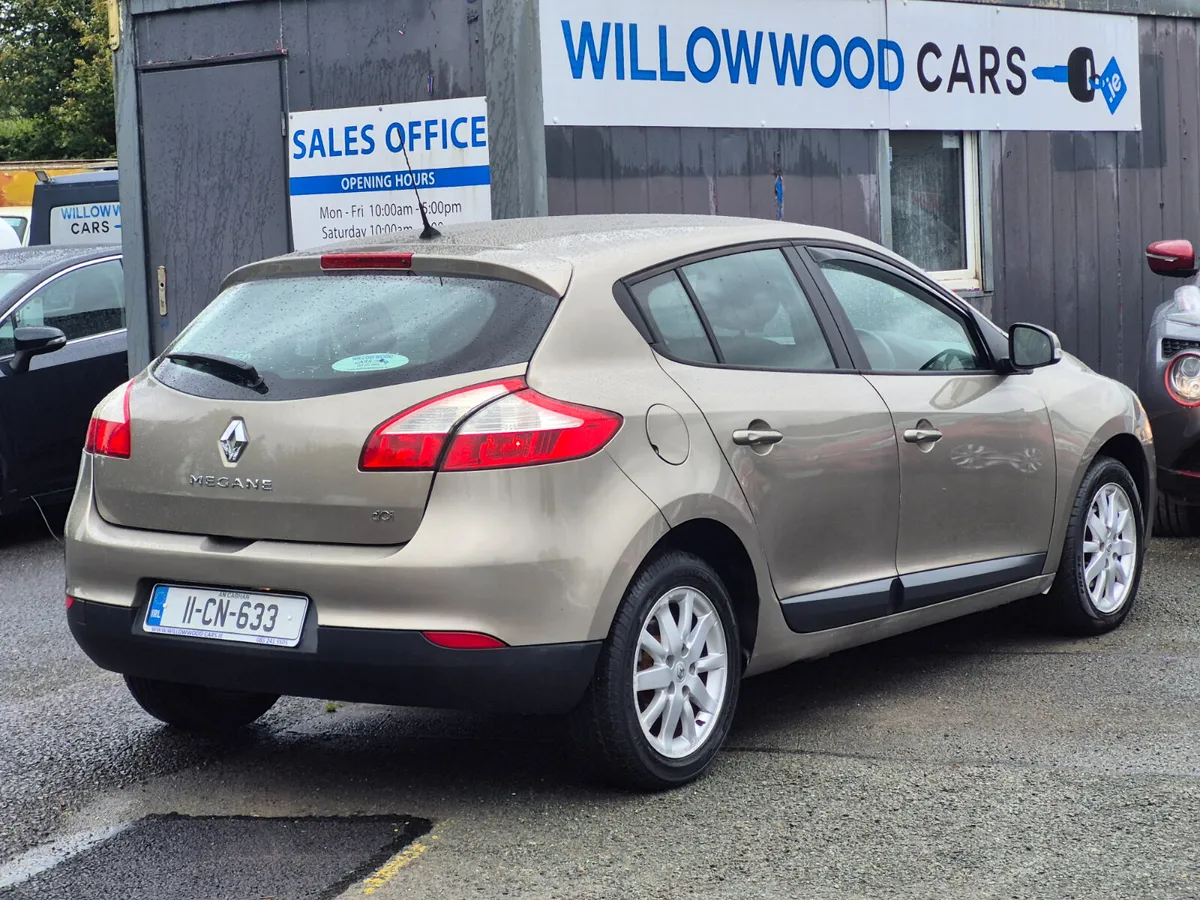 Renault Megane 1.5dci dynamique 2011 nct 09/26 - Image 2