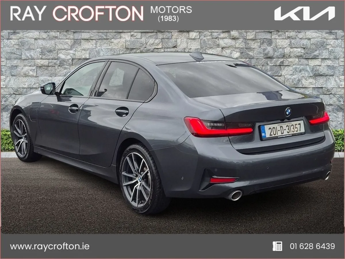 BMW 3 Series 330e Sport Pro Auto - Image 3