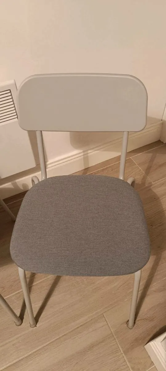 Chair - Image 2