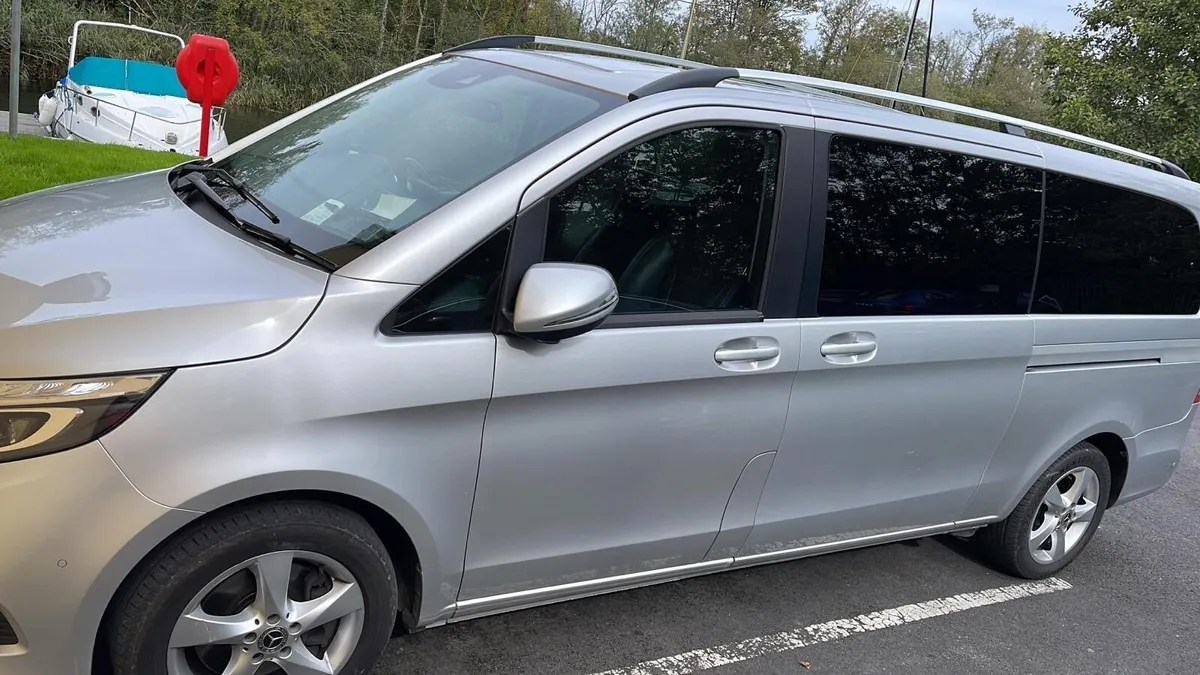 Mercedes V250d - Image 2