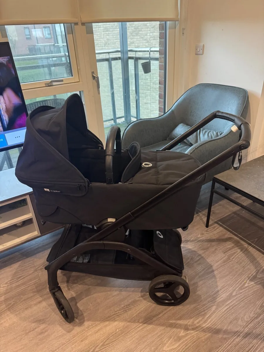 Pram - Image 2