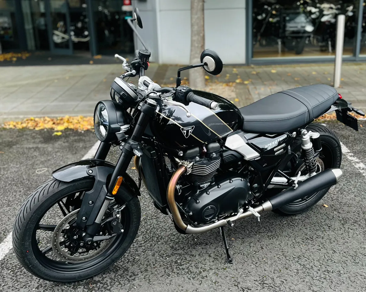 TRIUMPH SPEED TWIN 900 - Image 3