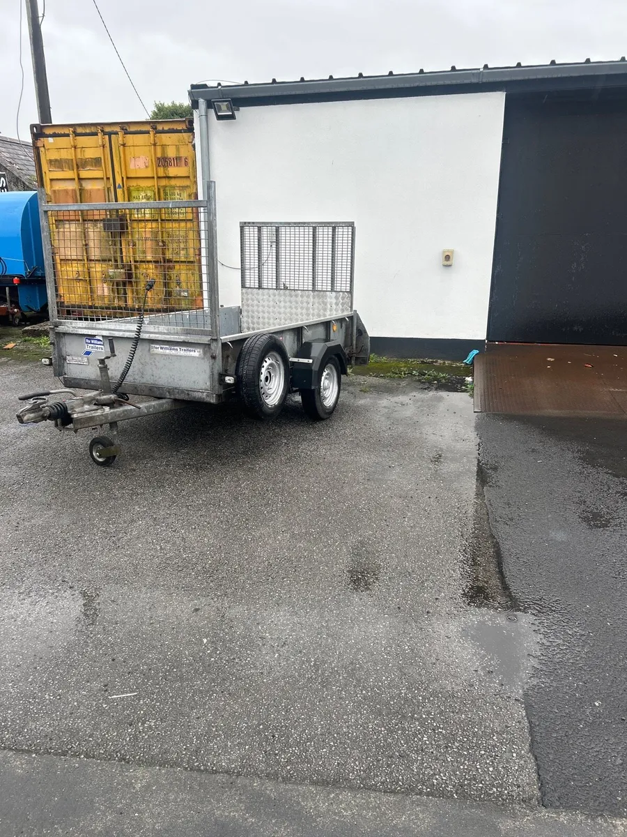 Ifor Williams 8”2 x4”2 ft braked single axle - Image 1