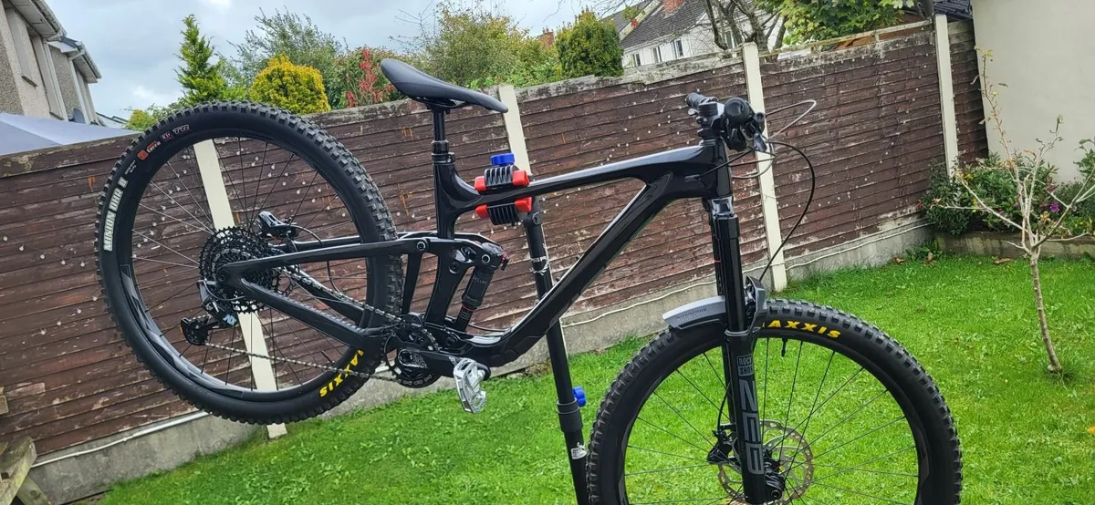 Giant Reign Advanced Pro 2 – Used once! - Image 1