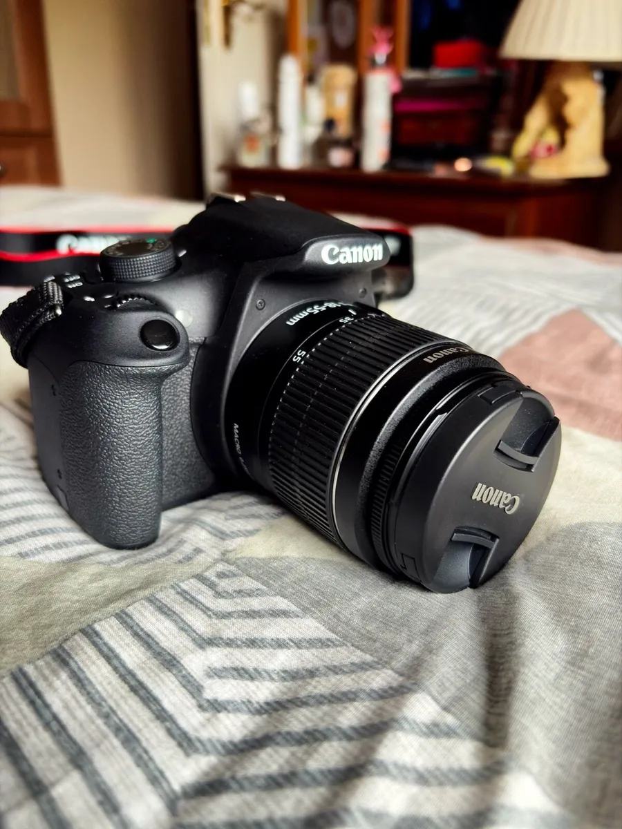 Canon EOS 1200D + Canon EF-S 18-55mm lens kit - Image 1