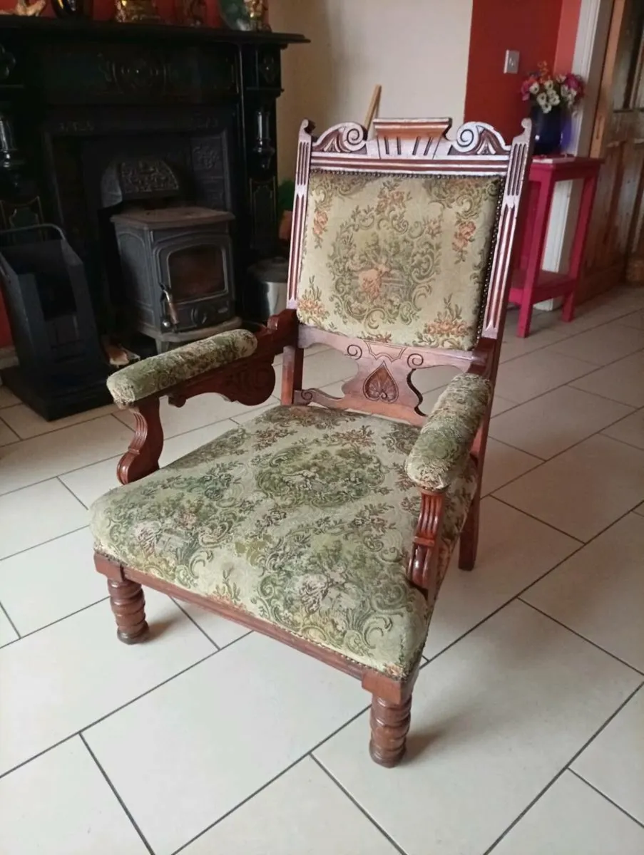 Antique Hallway Chair c.1884 - Image 4
