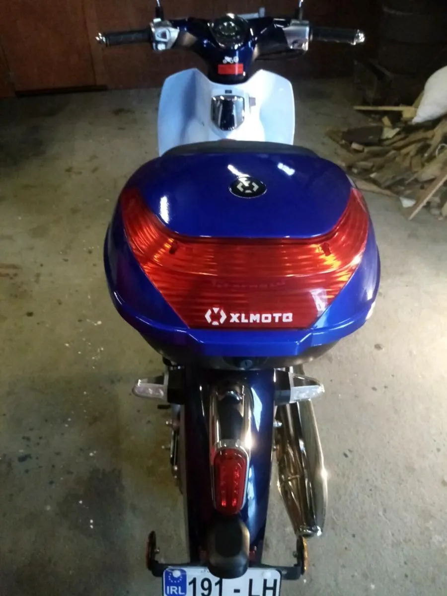 Motorbike - Image 3
