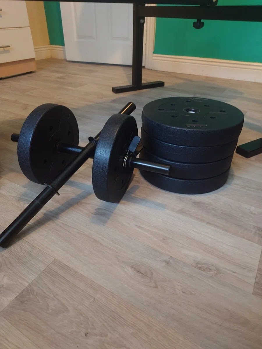 Men’s Health Workout Bench (50kg weights) - Image 2