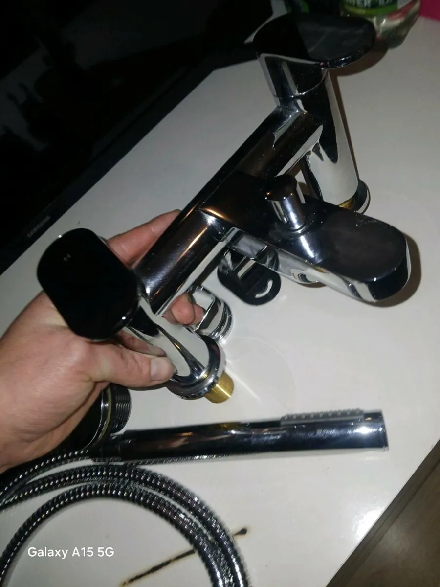 Brand new bath and shower mixer - Image 3