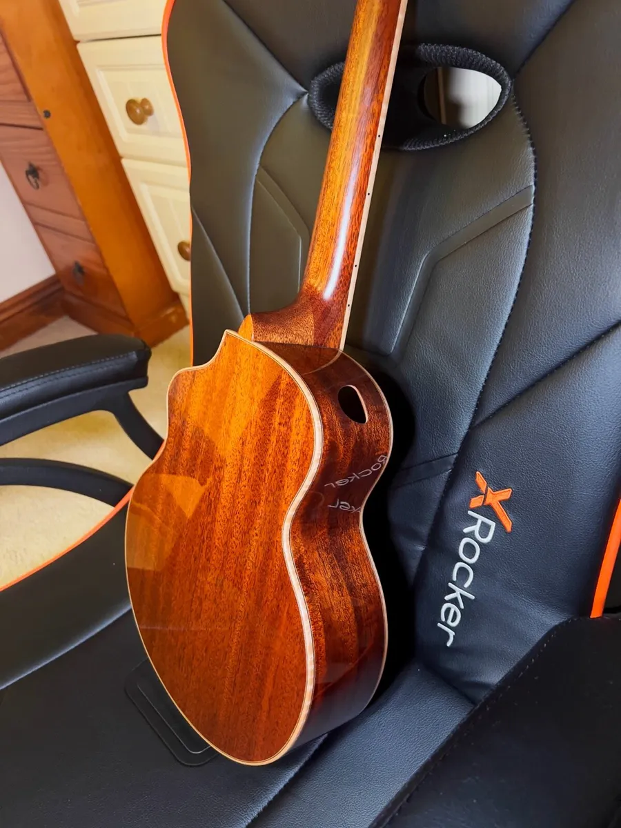 L.Luthier "Le Maho" Tenor  Ukulele - Image 2