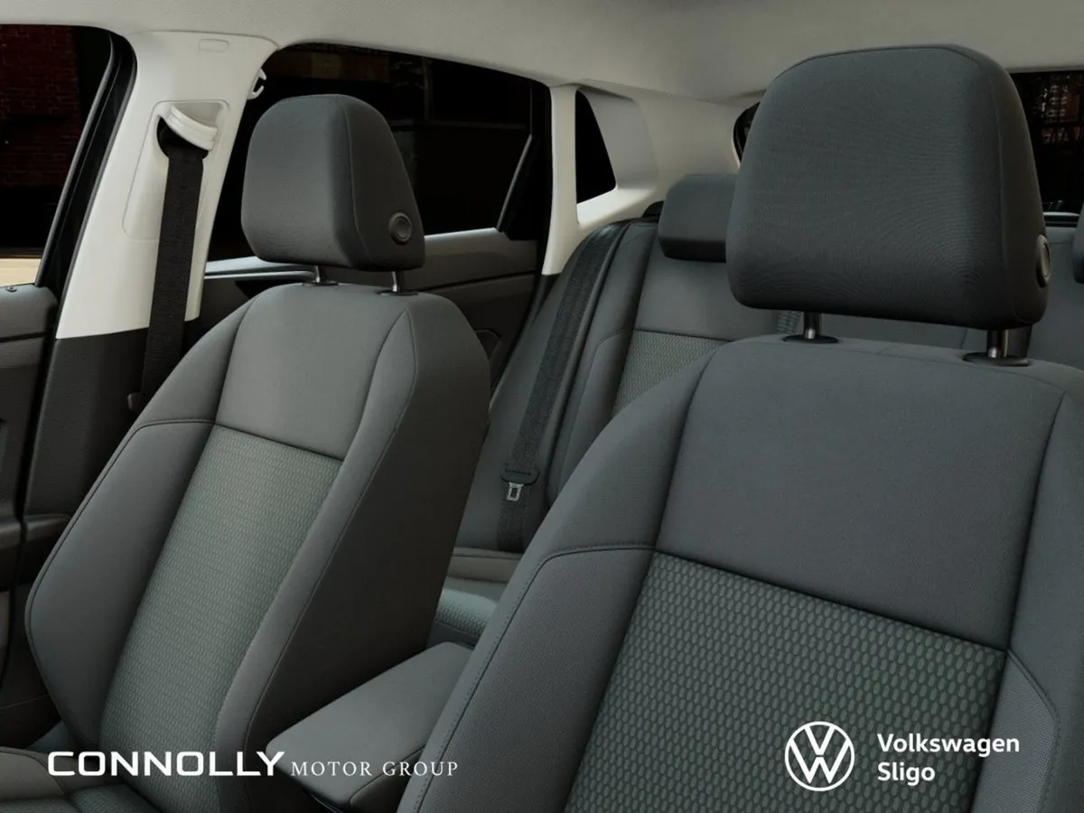 Volkswagen Polo Edition 75 1.0 TSI 70 KW 95 HP 7 - Image 4