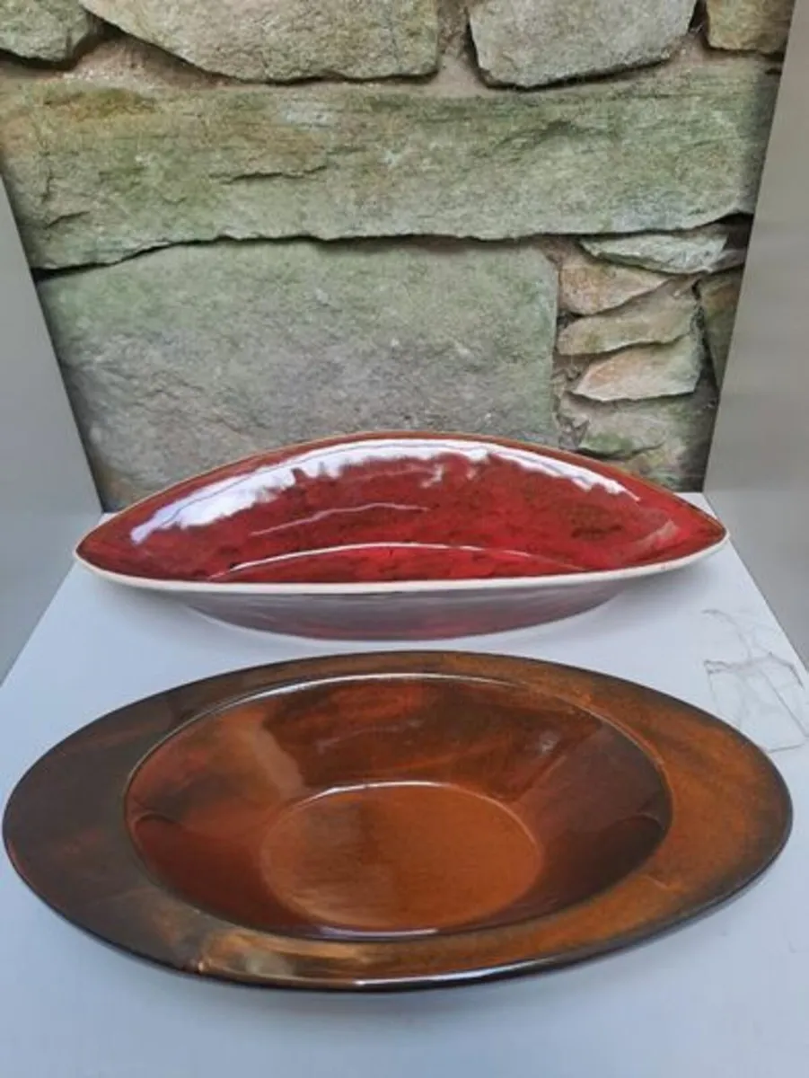 Brown glazed oval bowl - Image 4