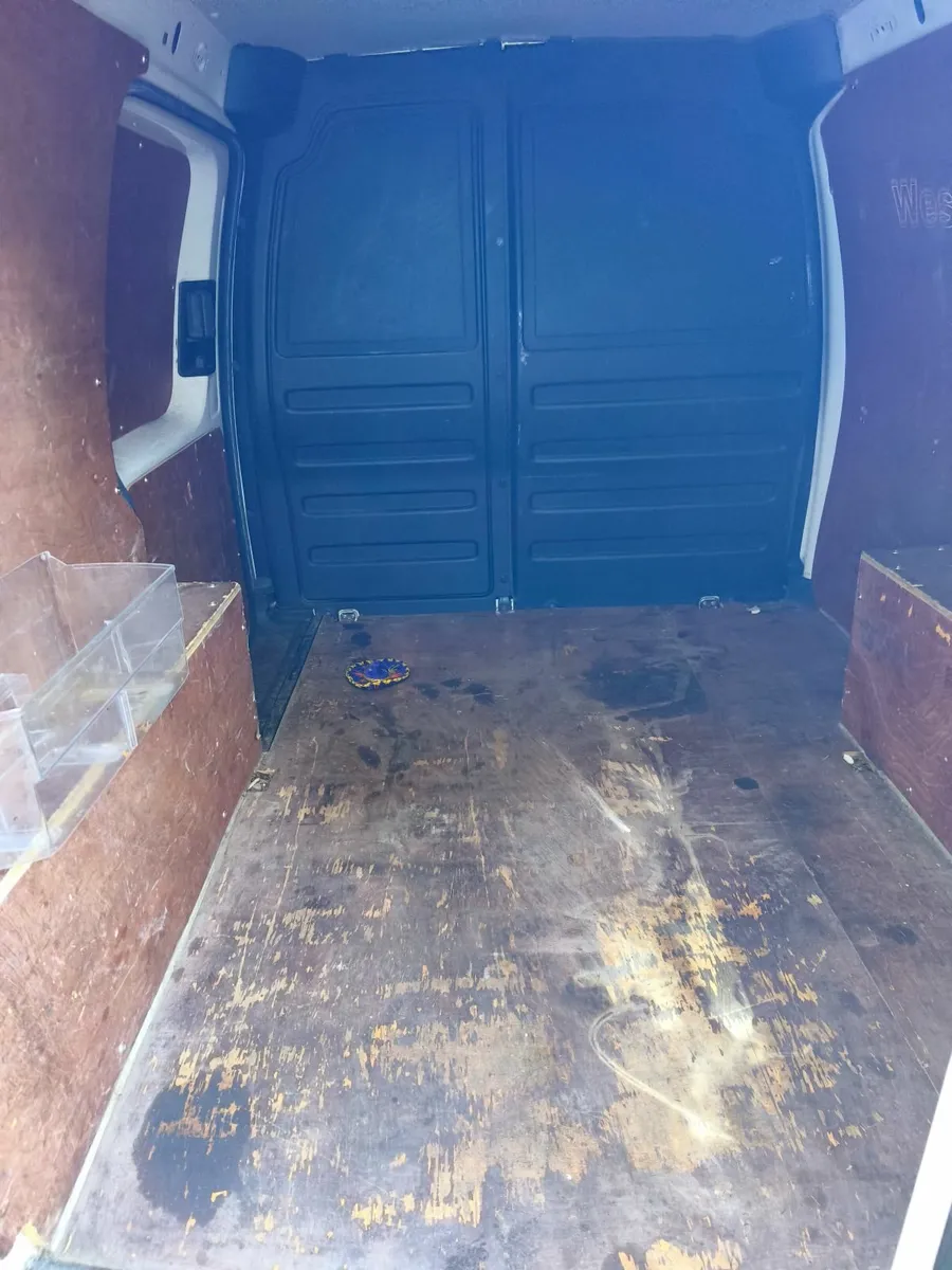 Volkswagen Caddy 2017 - Image 4