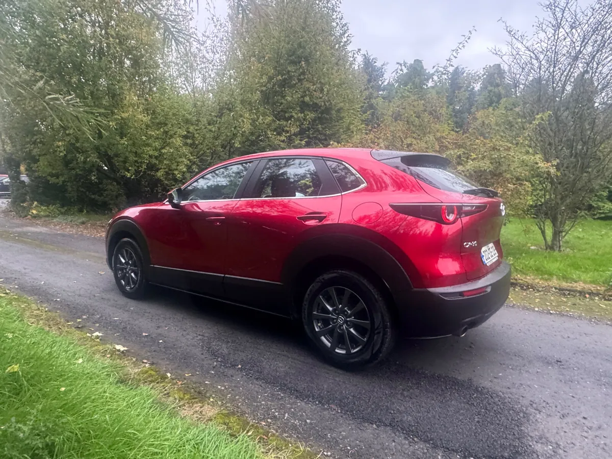 20 Mazda CX-30 HYBRID - Image 4